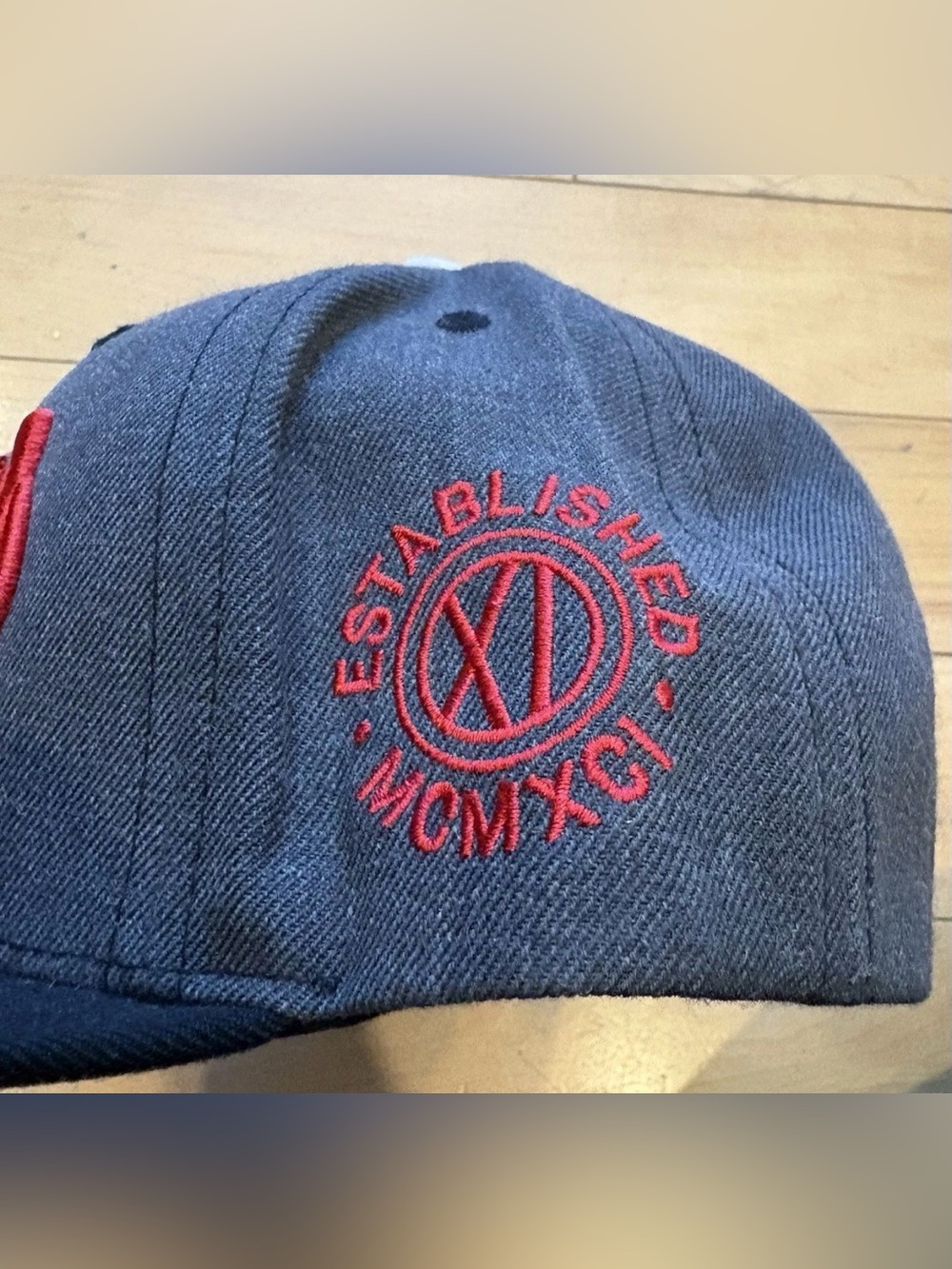 KR3W Kids Charcoal & Black Snapback with Red Embroidered Logo - Picture 6 of 9